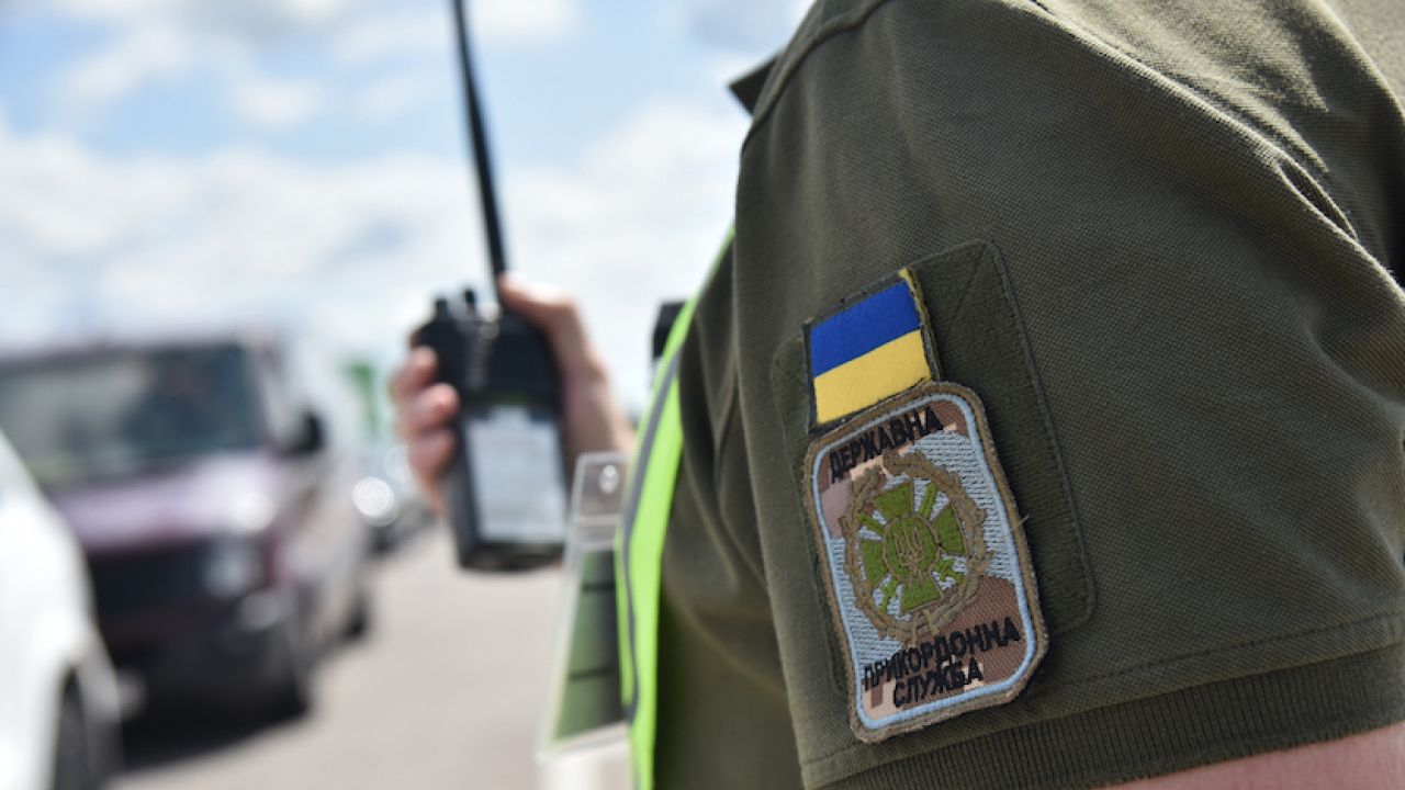 Для українських зброярів спростили митні процедури для ввезення комплектуючих та обладнання