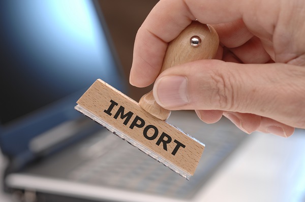 Уряд скасував обмеження розрахунків за імпорт товарів і послуг
