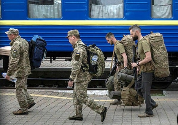 Чи надавати працівнику щорічну основну відпустку за період військової служби