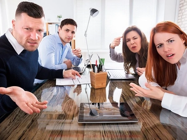 За цькування на роботі штрафуватимуть