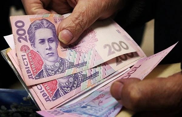 Працівник має право на пенсію на пільгових умовах: як вносити запис у трудову книжку Працівник має право на пенсію на пільгових умовах: як вносити запис у трудову книжку