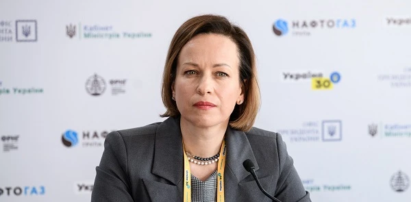 Уряд запропонував, як сплачувати ЄСВ за українців, які виїхали за кордон Уряд запропонував, як сплачувати ЄСВ за українців, які виїхали за кордон