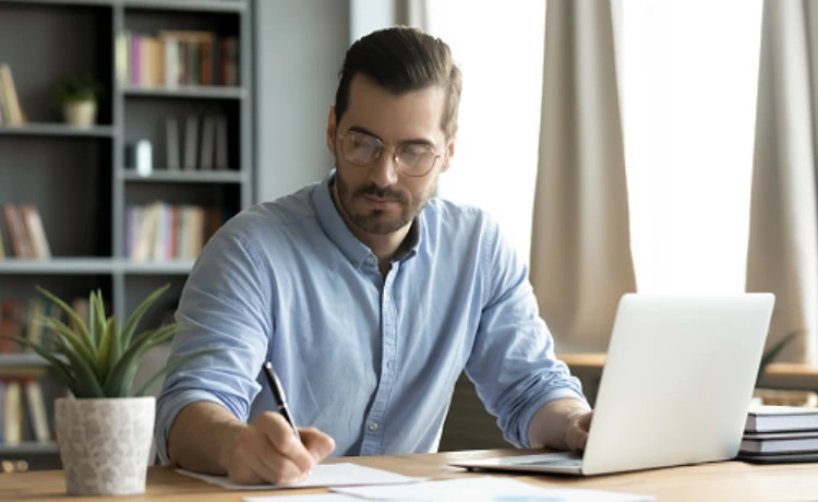 За ФОПа-єдинника роботодавець сплачує ЄСВ: що зі звітністю