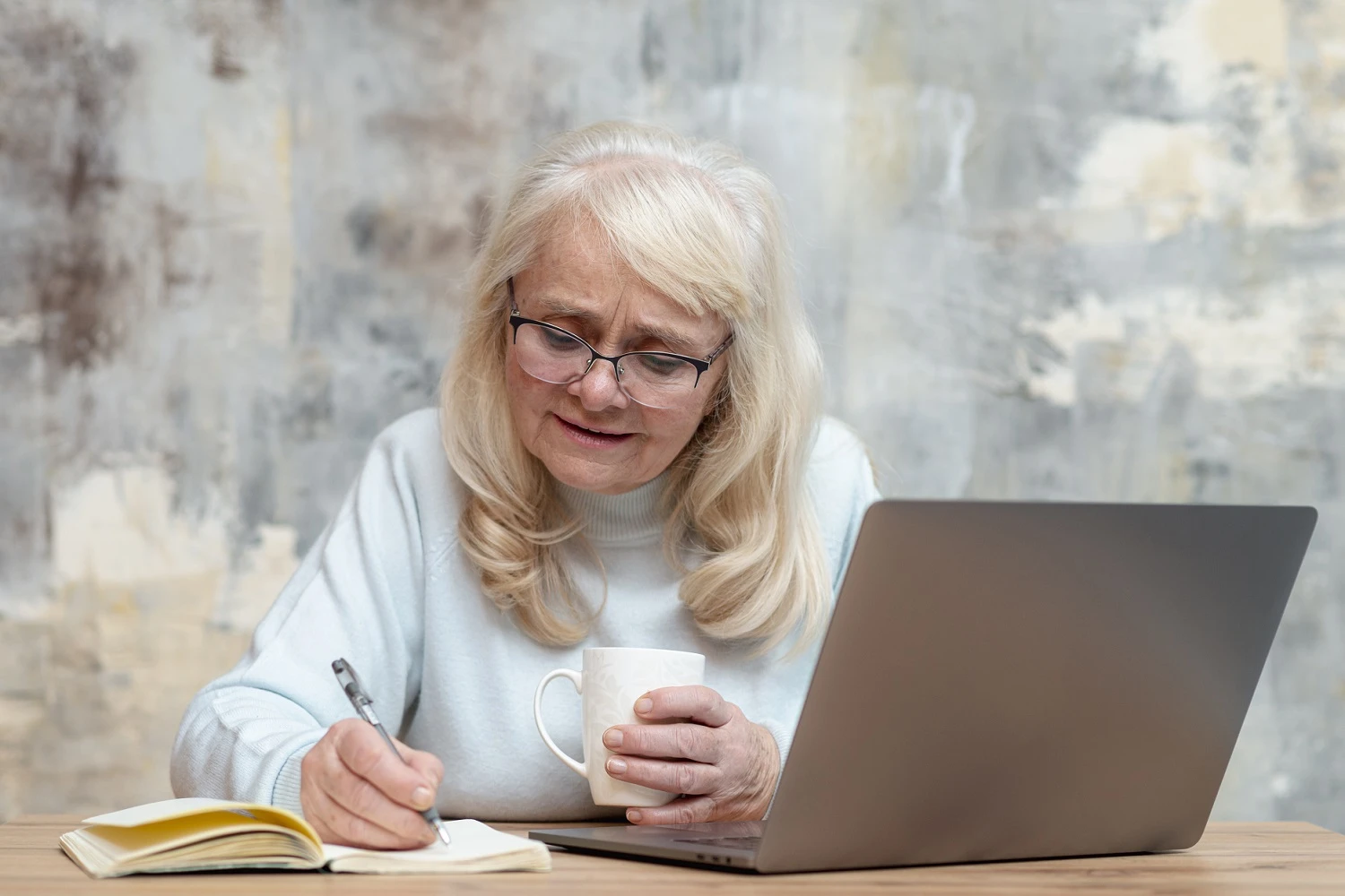 Оформлення пенсії: коли обов’язкова довідка про стару зарплату