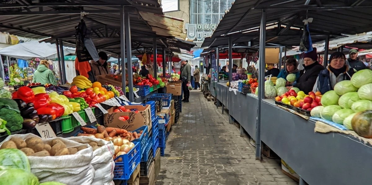 Роздрібна торгівля на ринках та ярмарках: яку адресу зазначити у фіскальному чеку