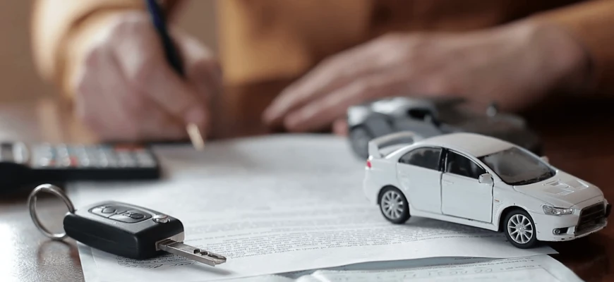 Власників авто — учасників бойових дій пропонують звільнити від договорів обов’язкового страхування відповідальності