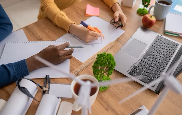 Джерела забруднення знищені або на територіях бойових дій: чи подавати заяву про відсутність об’єкта екоподатку