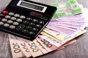 Зменшувати зарплату через карантин заборонено: наголосила ФПУ Зменшувати зарплату через карантин заборонено: наголосила ФПУ